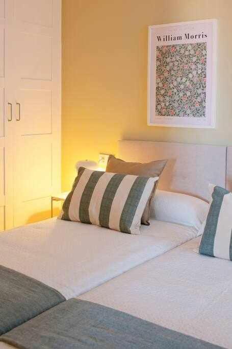 El Sueno De Elba Apartment Gijon Bagian luar foto