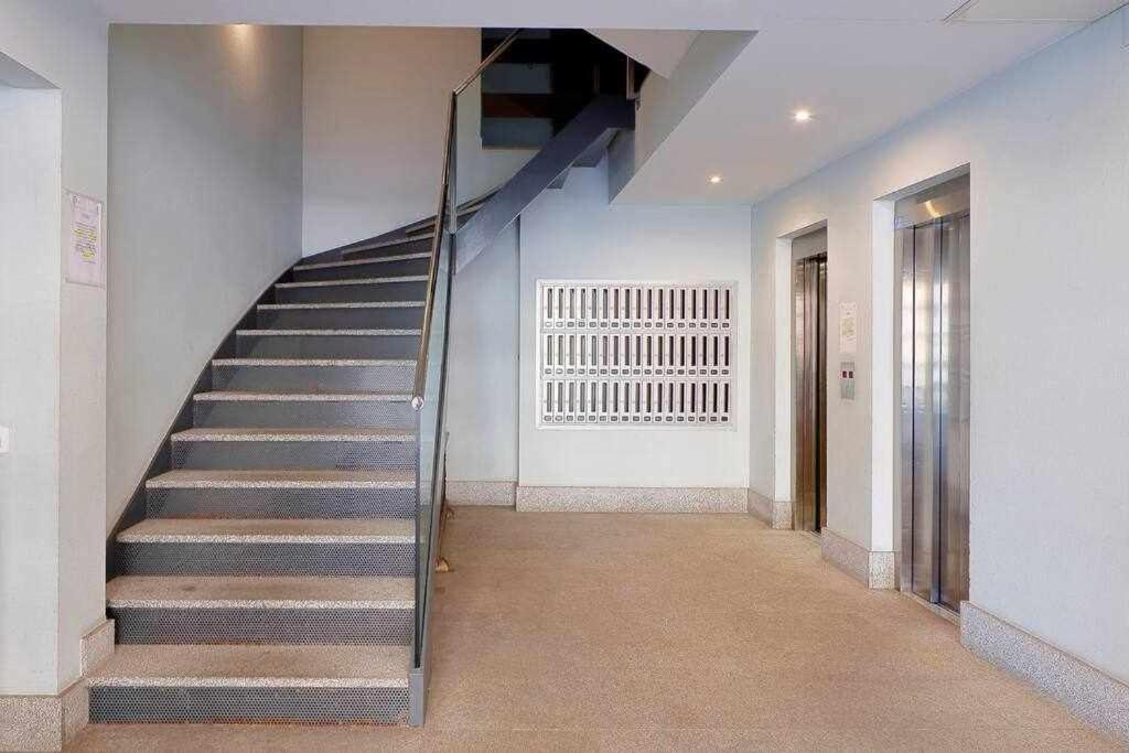 El Sueno De Elba Apartment Gijon Bagian luar foto