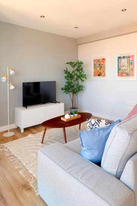 El Sueno De Elba Apartment Gijon Bagian luar foto